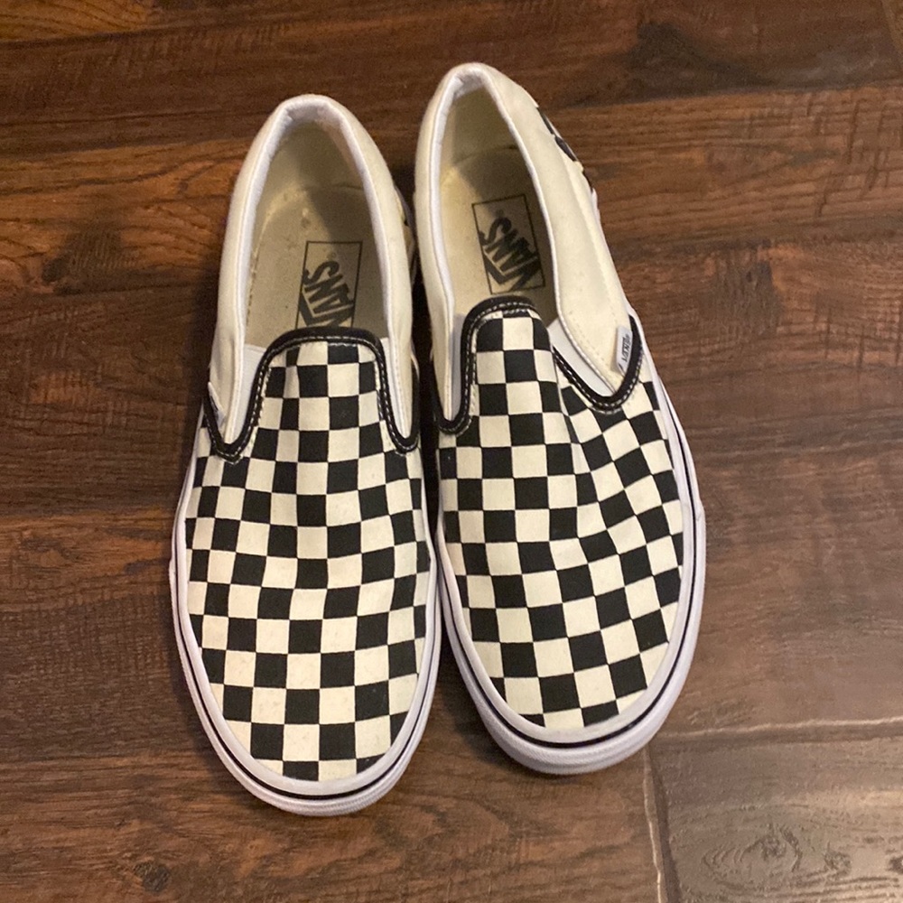 Size 10 Checkered Vans